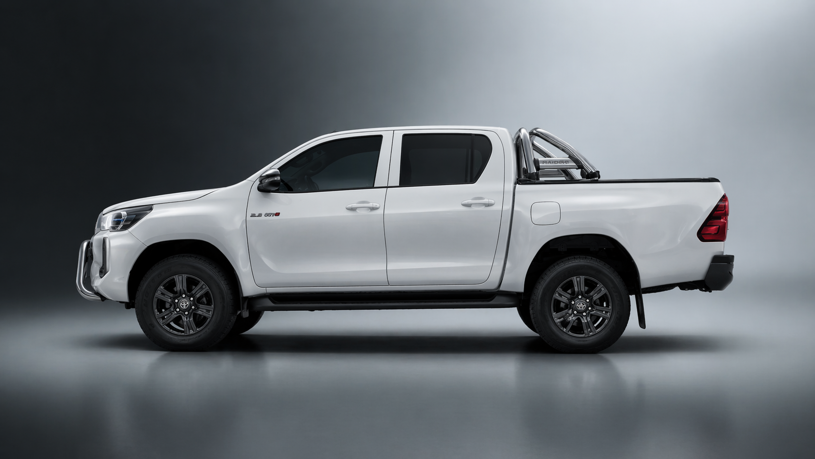 Toyota Hilux 2.8GD-6 photo 4